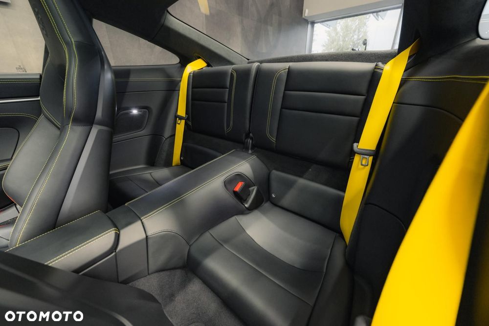 Porsche 911 Turbo S - 15