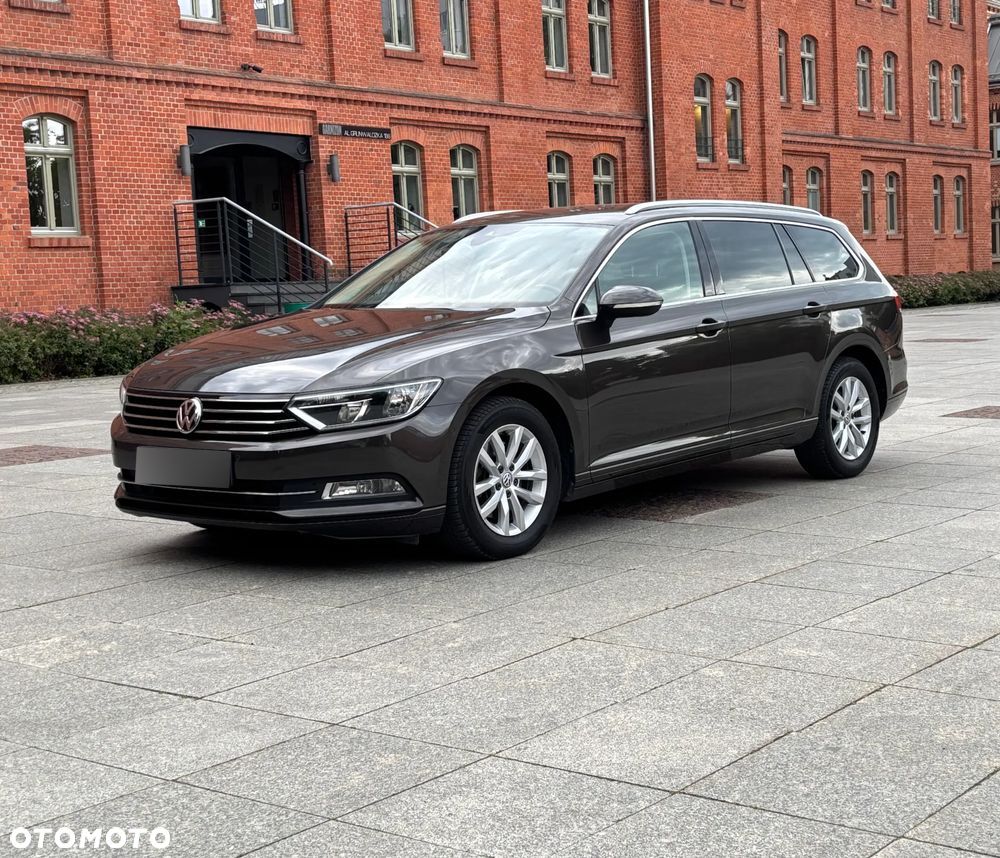 Volkswagen Passat Variant 1.6 TDI SCR DSG Trendline - 1