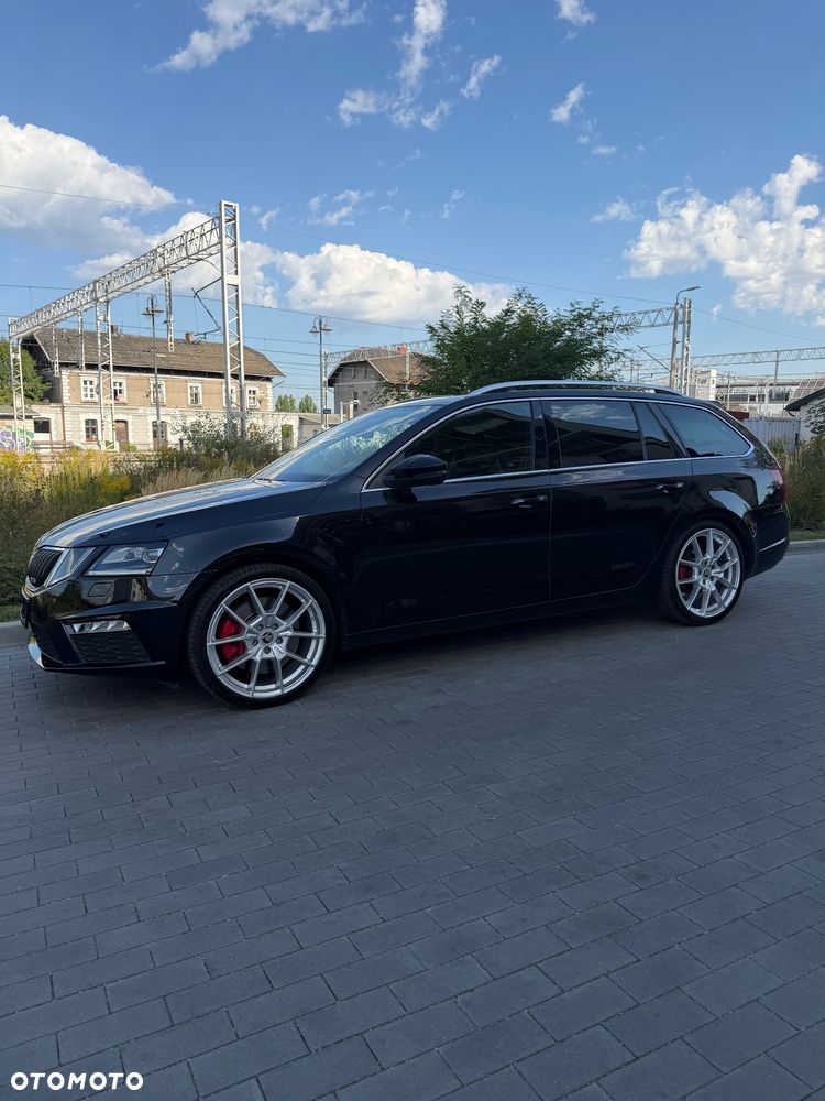Skoda Octavia 2.0 TSI RS 230 DSG - 8