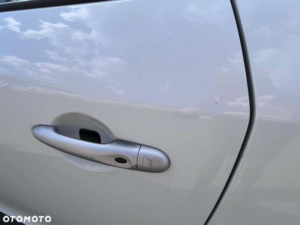 Renault Megane 1.9 dCi FAP Dynamique - 17