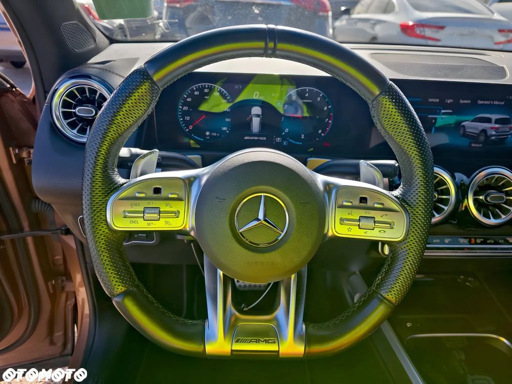 Mercedes-Benz GLB AMG 35 4-Matic - 12