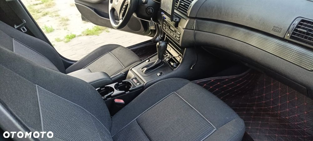 BMW Seria 3 - 23