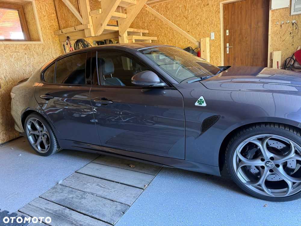 Alfa Romeo Giulia 2.9 Bi Turbo V6 Quadrifoglio - 17