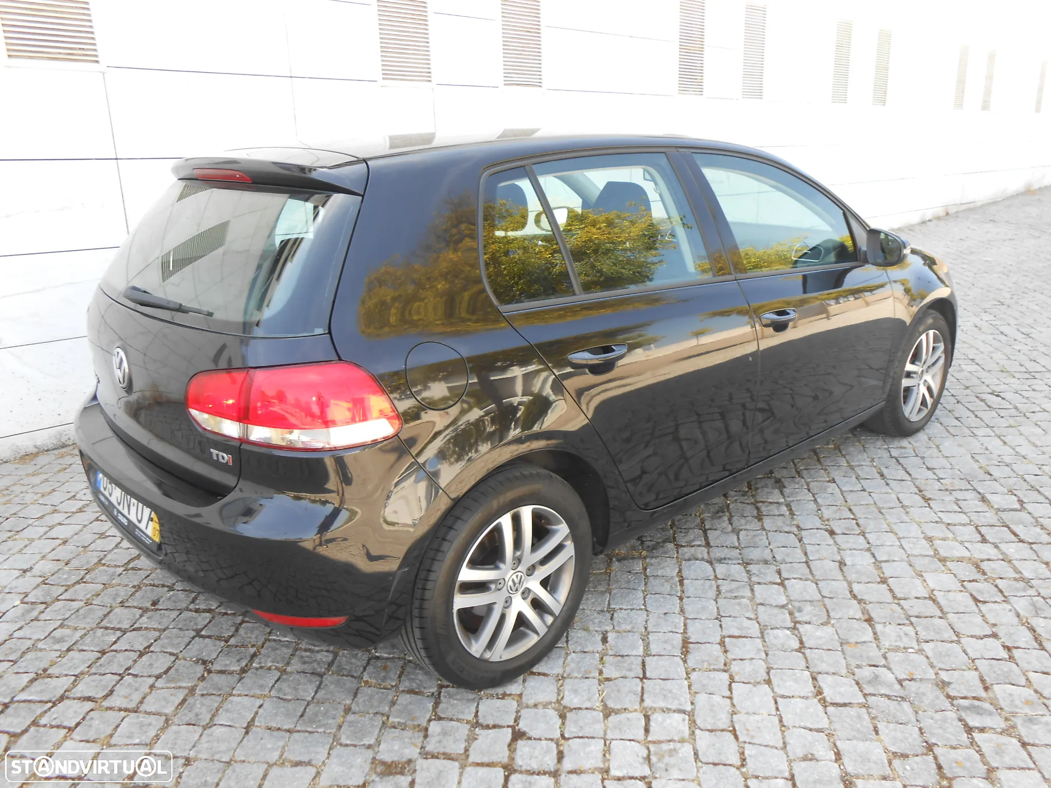 VW Golf 1.6 TDi Confortline - 7
