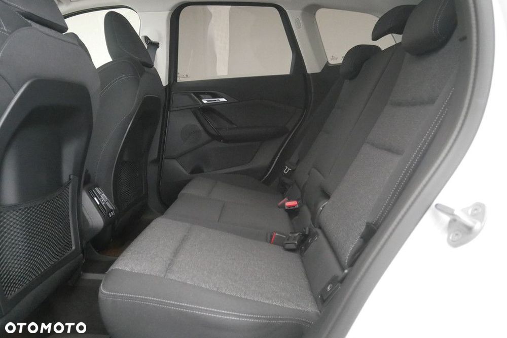 BMW X1 - 15