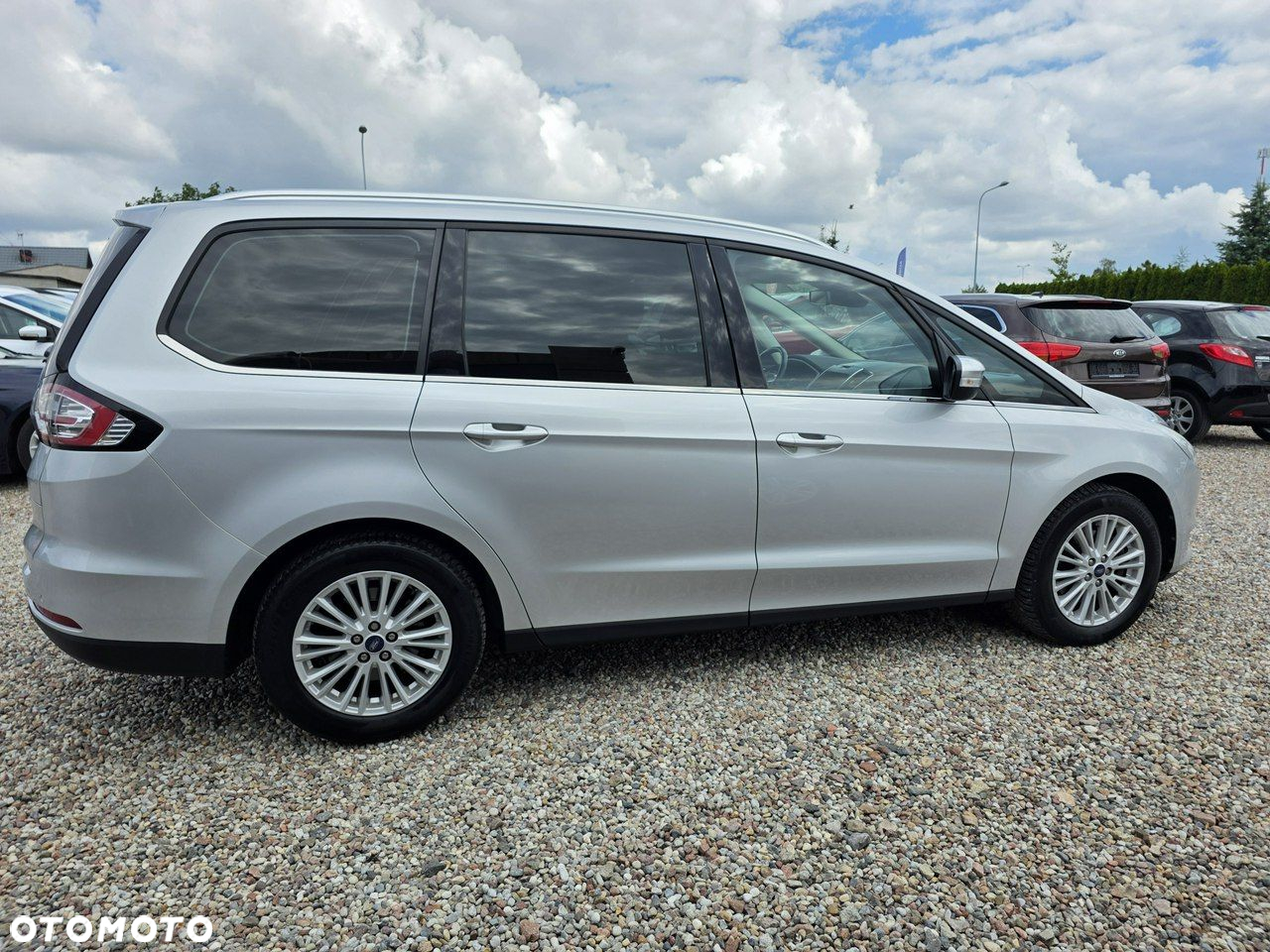 Ford Galaxy - 29