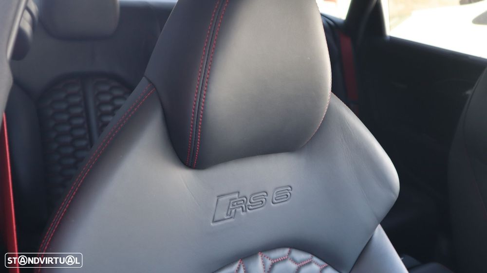 Audi RS6 Avant 4.0 TFSi Plus quattro Tiptronic - 35
