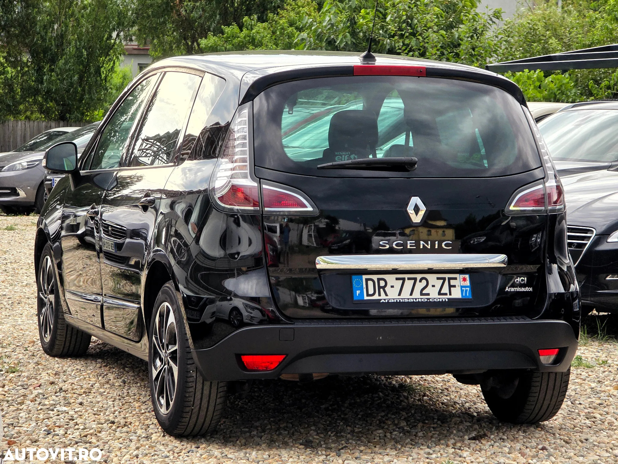 Renault Scenic ENERGY dCi 130 BOSE EDITION - 10