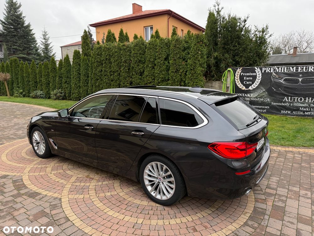 BMW Seria 5 520d Luxury Line - 12