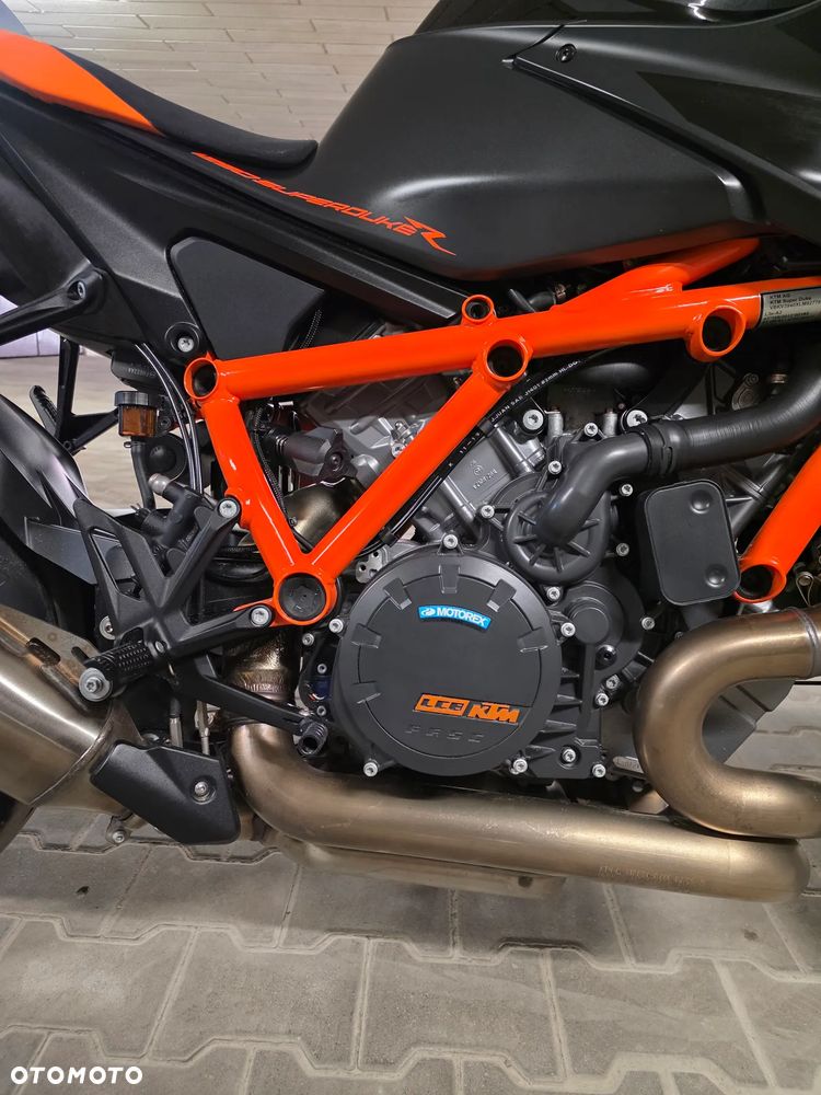 KTM Super Duke - 13