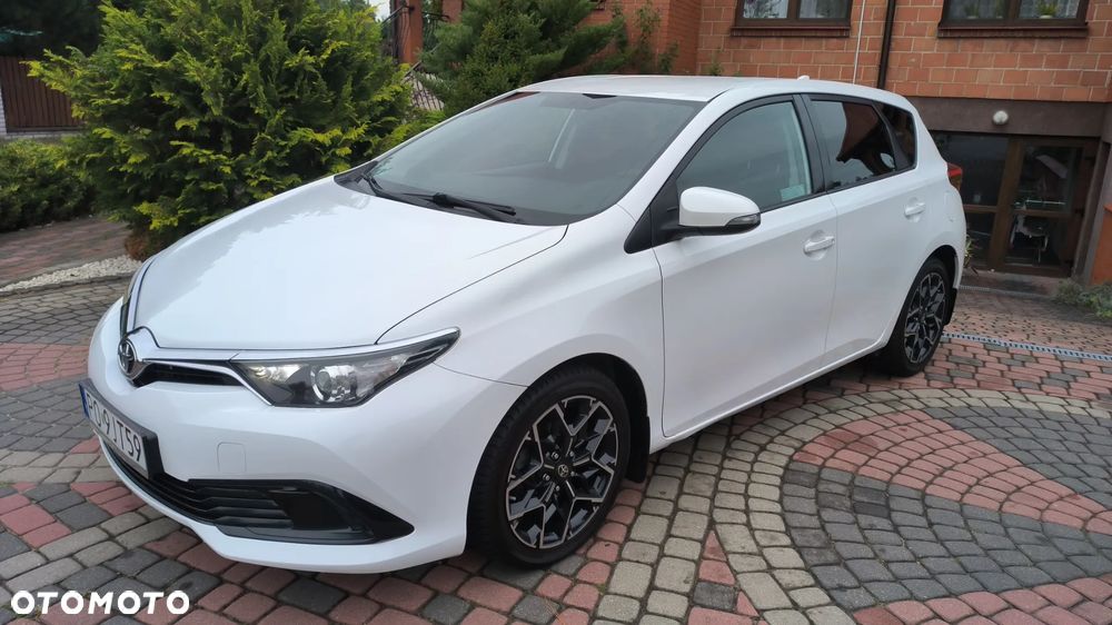 Toyota Auris 1.33 VVT-i Active - 1