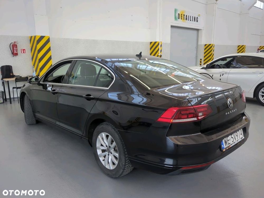 Volkswagen Passat 1.5 TSI EVO Business DSG - 2