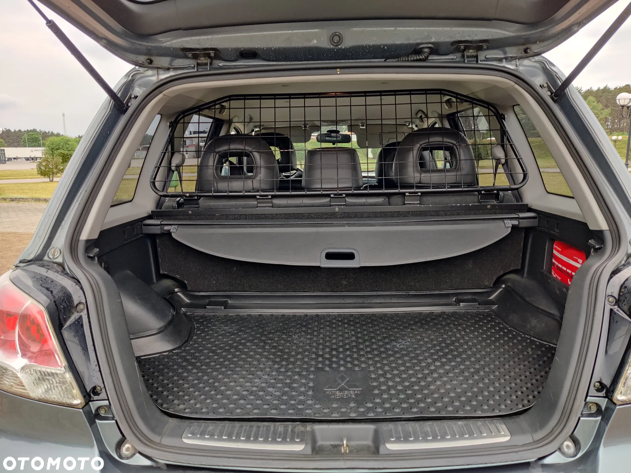 Mitsubishi Outlander - 15