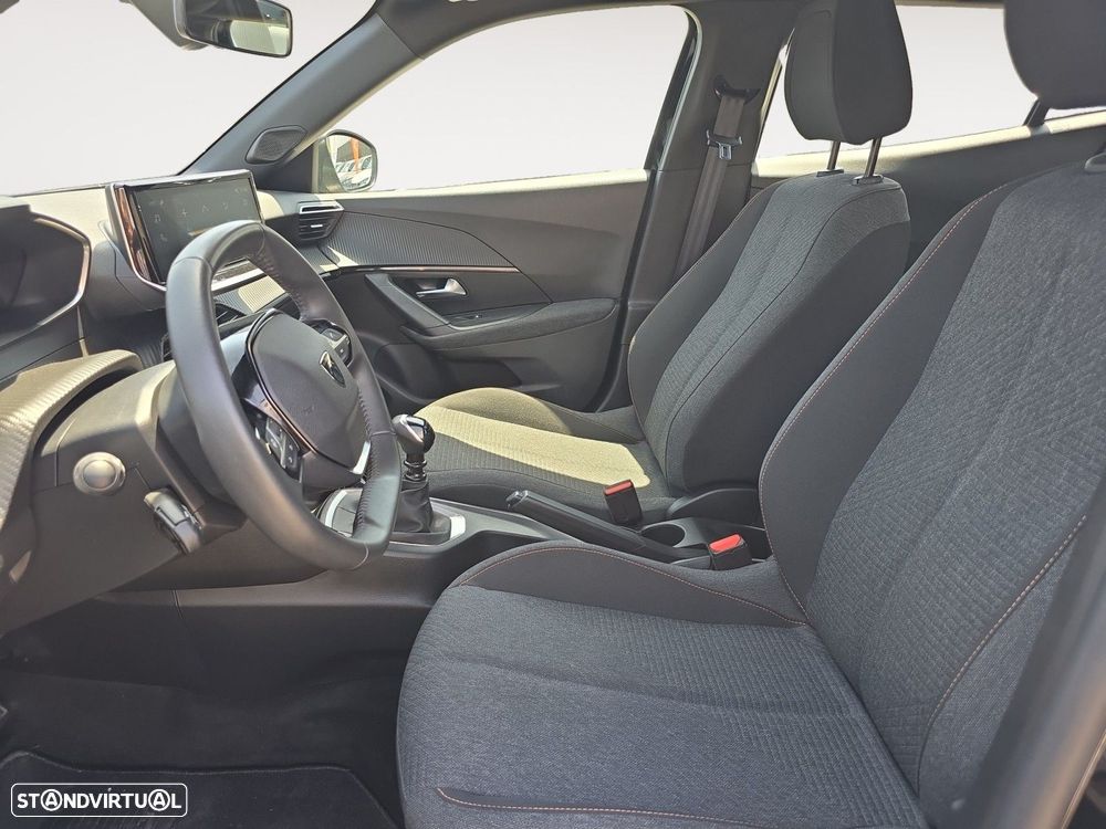 Peugeot 2008 1.2 PureTech Style - 9