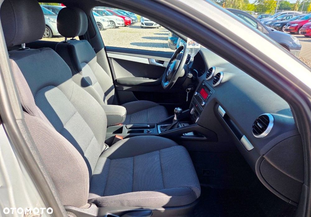 Audi A3 Sportback - 19