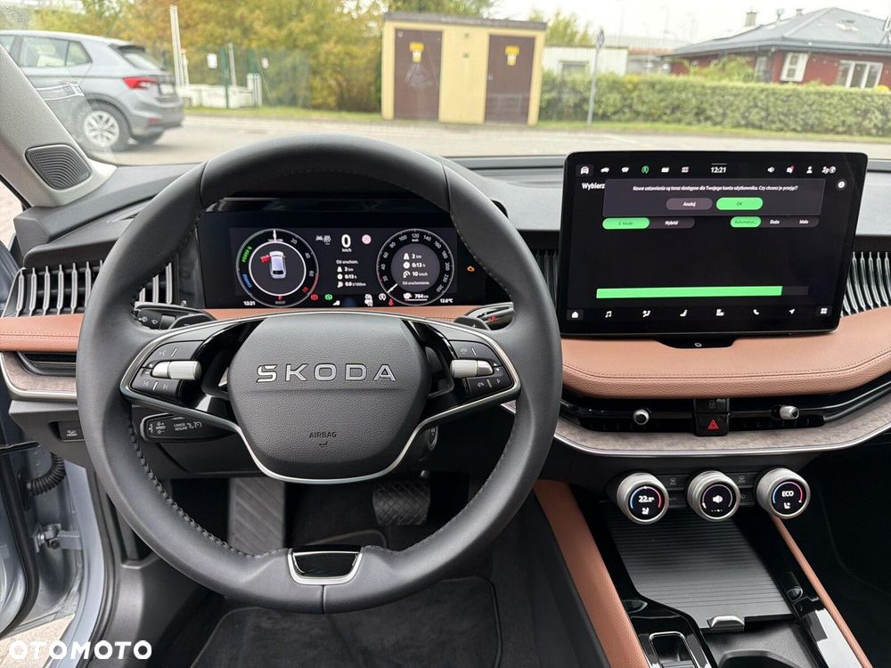 Skoda Superb 1.5 TSI Plug-in Hybrid Edition 130 DSG - 12