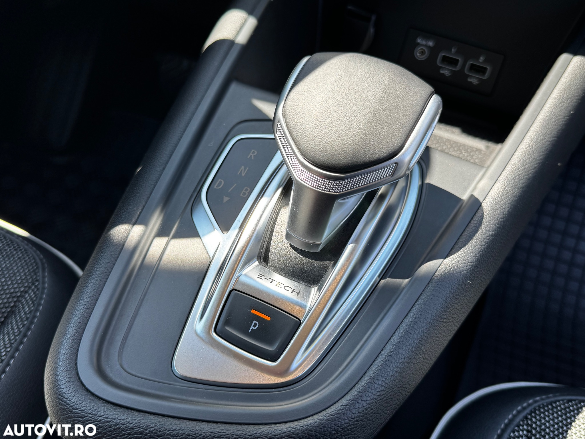Renault Captur - 31