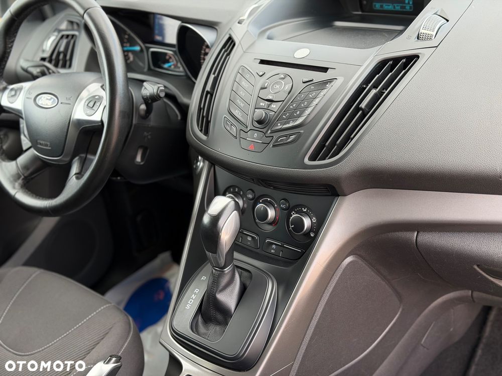 Ford Kuga 2.0 TDCi AWD Titanium - 12