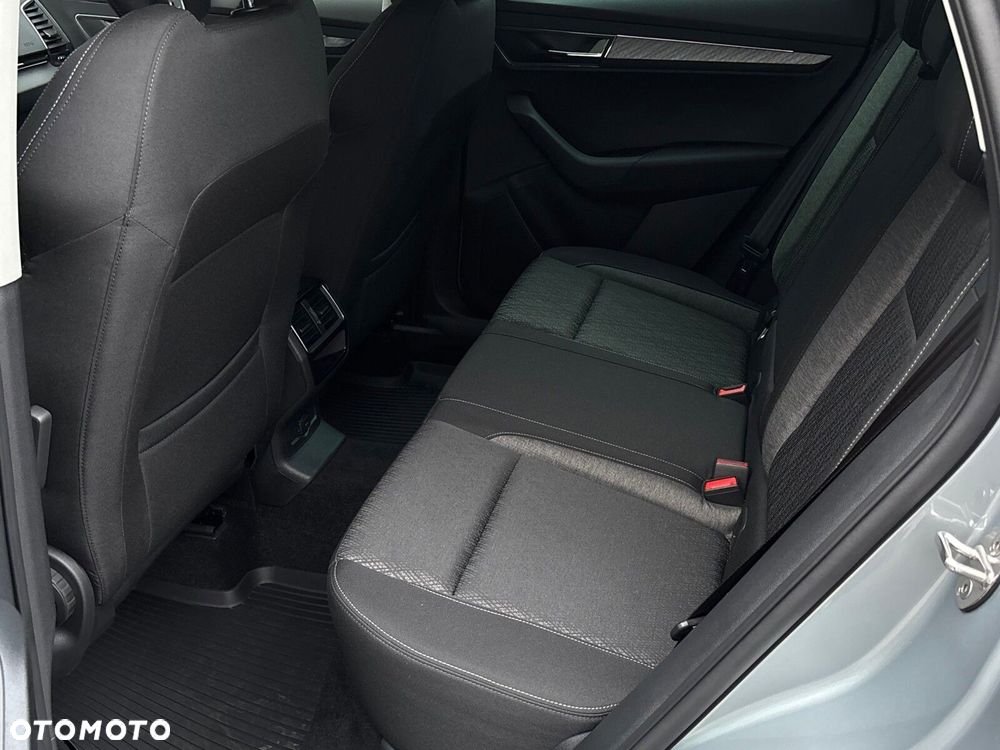 Skoda Karoq 1.5 TSI ACT Selection DSG - 13