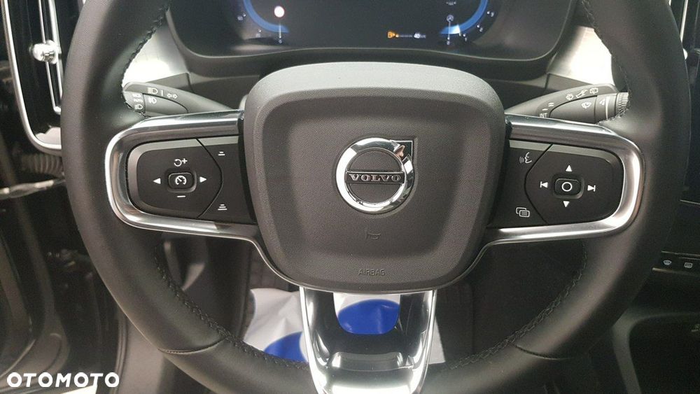 Volvo XC 40 - 21