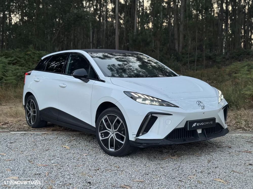 MG MG4 77 kWh Extended Range Luxury - 1