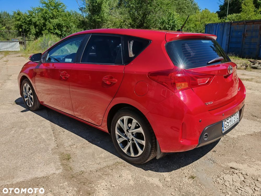 Toyota Auris 1.6 Active - 4
