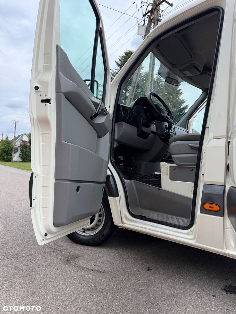 Volkswagen Crafter - 21