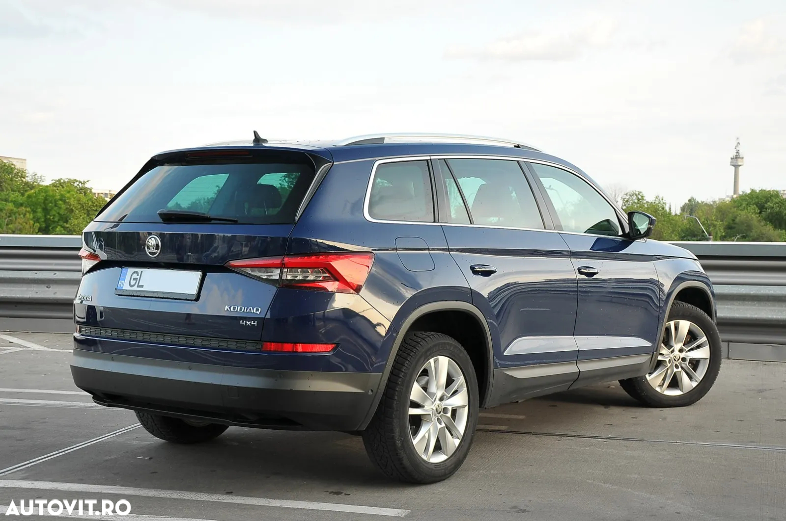 Skoda Kodiaq 2.0 TDI 4X4 DSG Sportline - 3