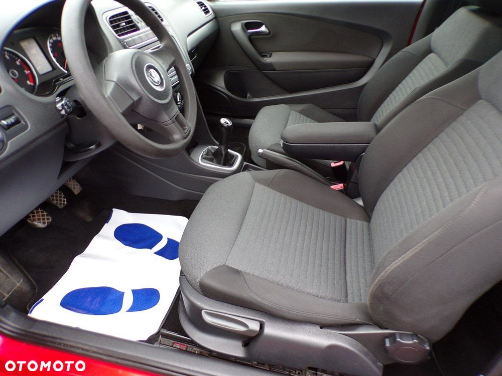 Volkswagen Polo - 18