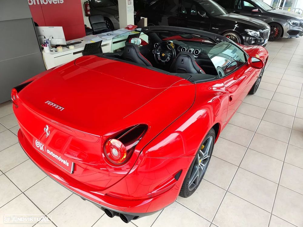 Ferrari California T - 14