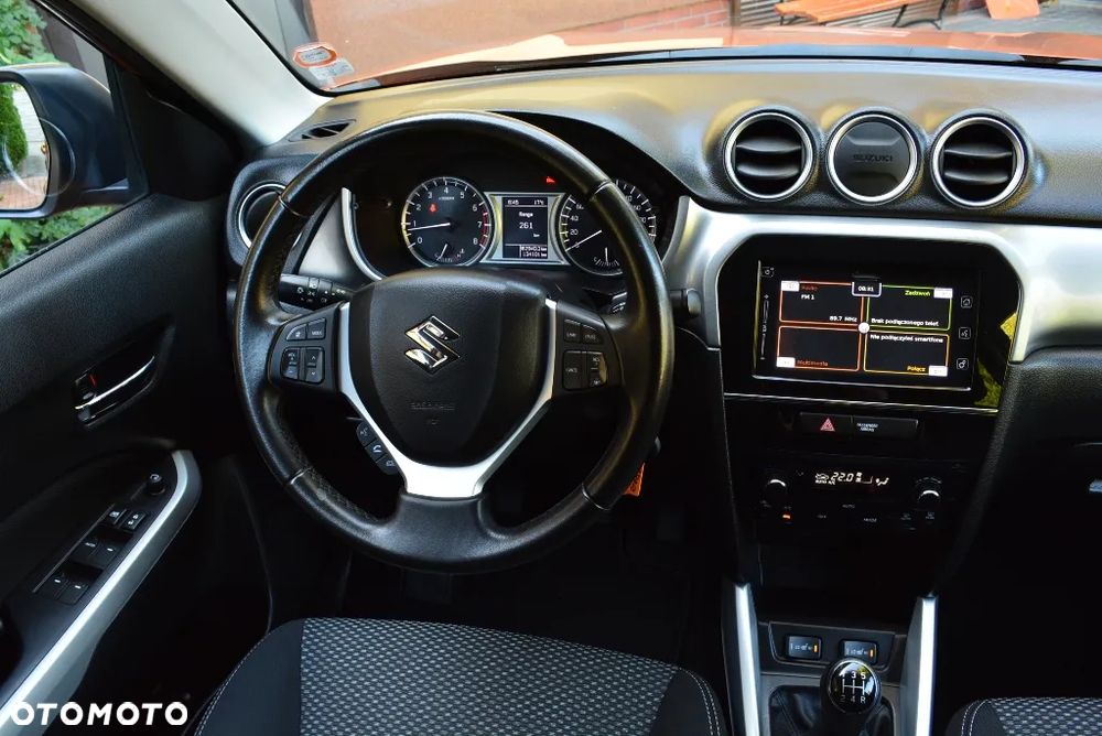 Suzuki Vitara 1.6 Elegance 2WD - 24