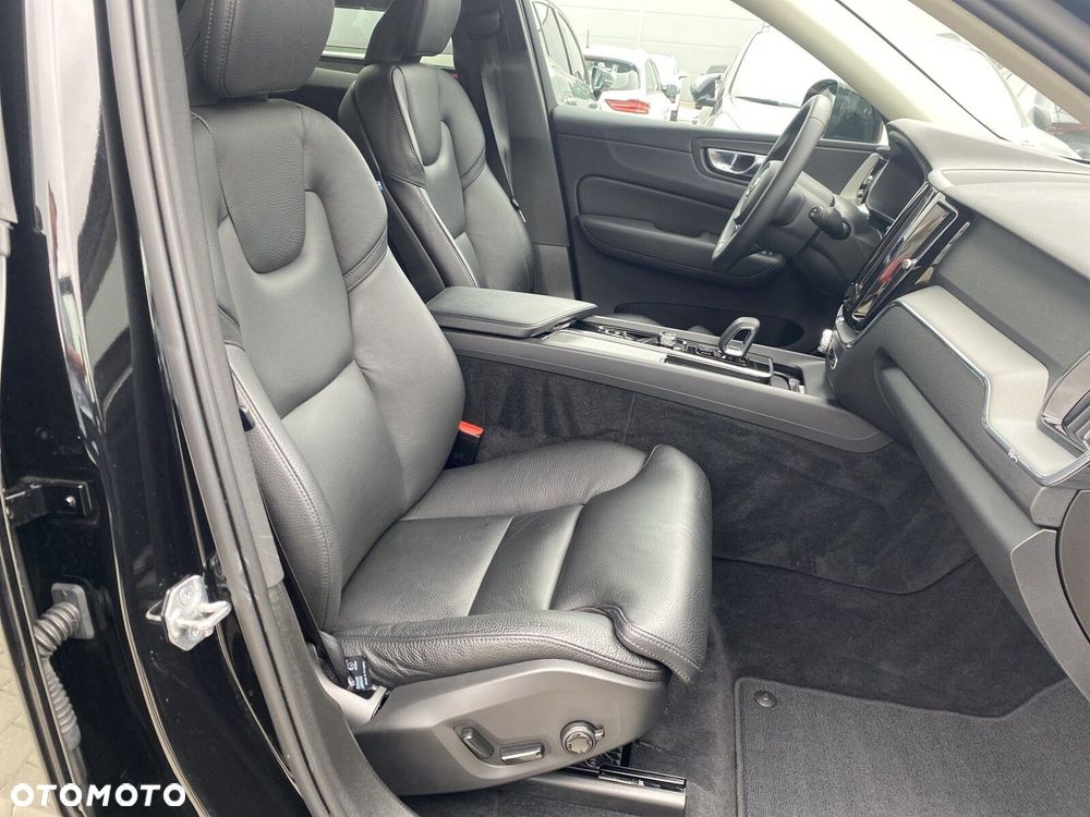 Volvo XC 60 - 16