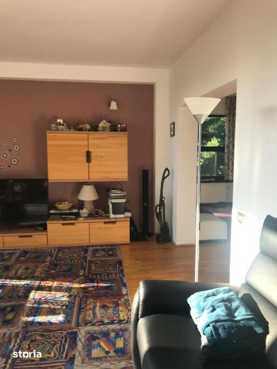 Vila Faget, 3 dormitoare, Petfriendly, 2 bai, 2 terase, curte pavata, - Imagine principală: 2/9