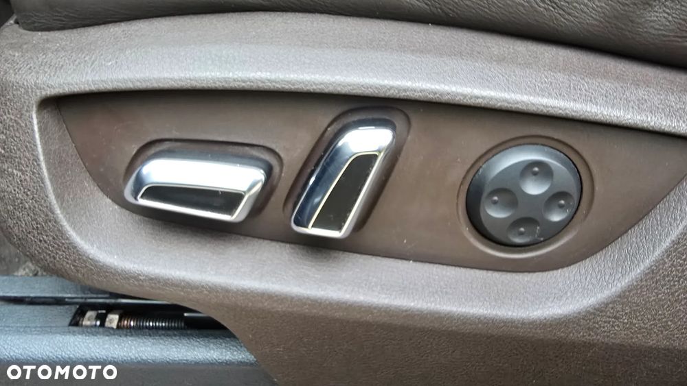 Audi Q7 3.0 TDI DPF quattro tiptronic - 35