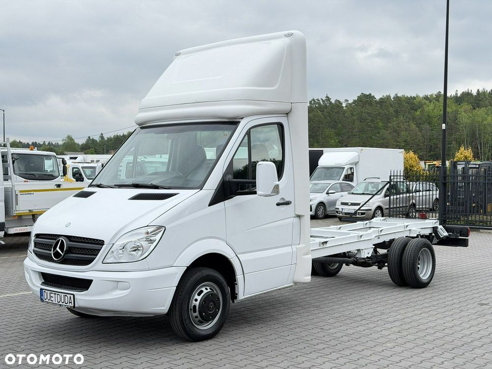 Mercedes-Benz Sprinter - 3