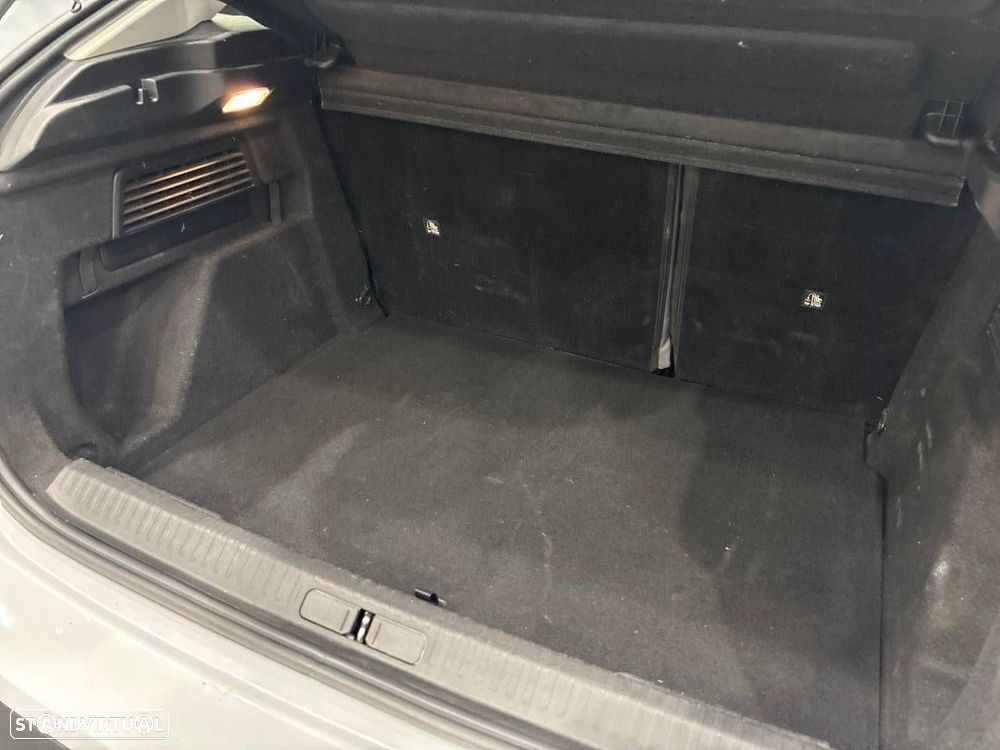 Citroën C4 1.2 Hybrid Plus e-DSC6 - 6