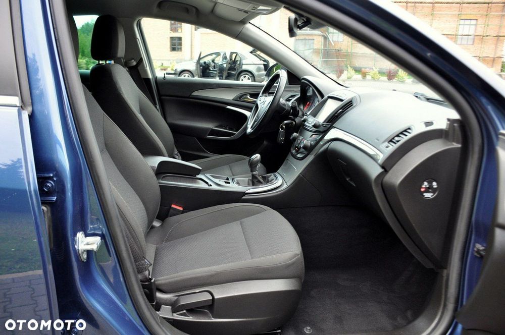 Opel Insignia - 17