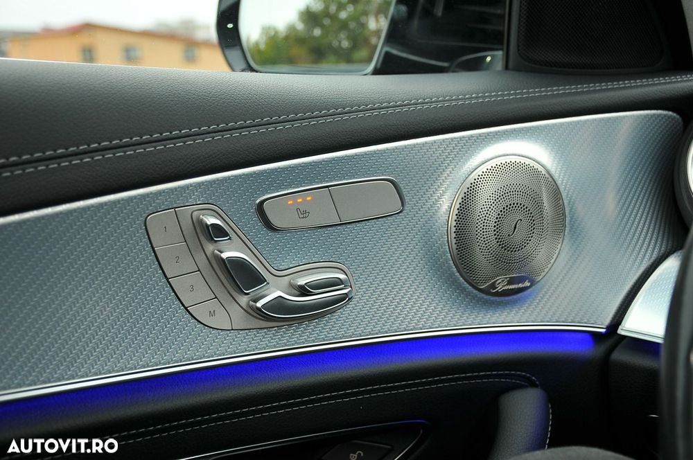 Mercedes-Benz E - 21