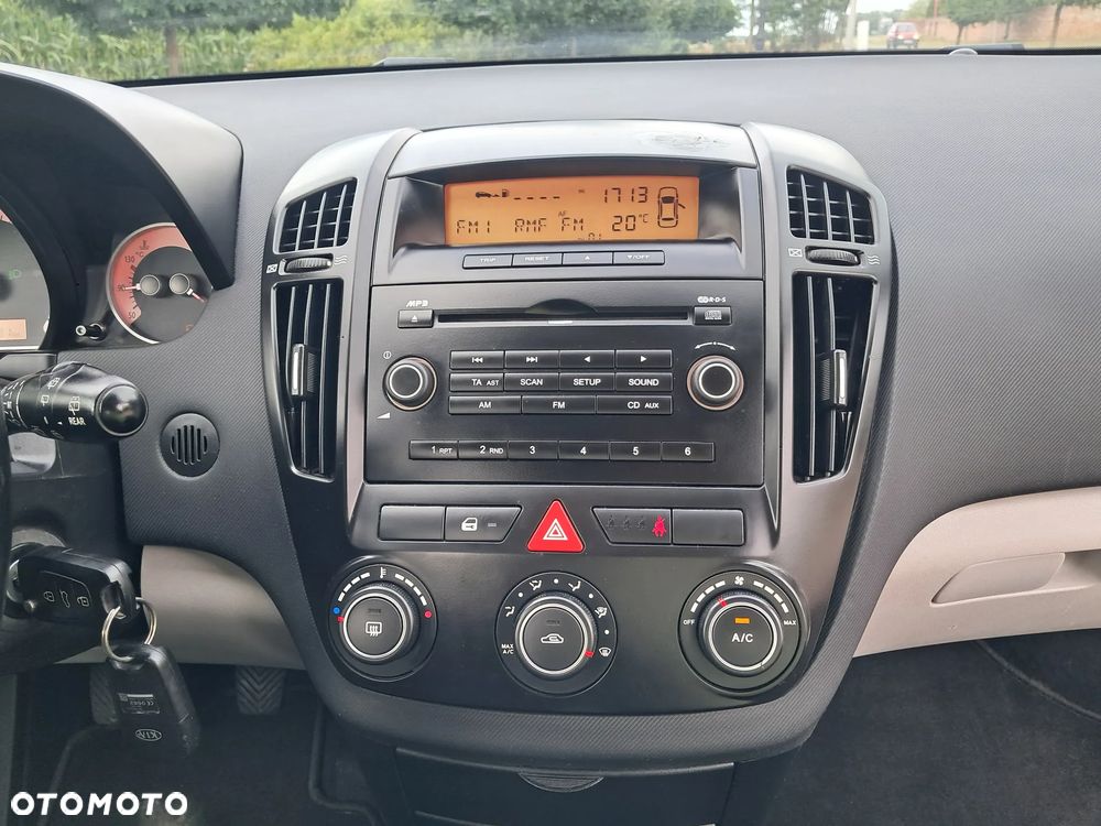 Kia Ceed 1.6 CVVT EX - 15