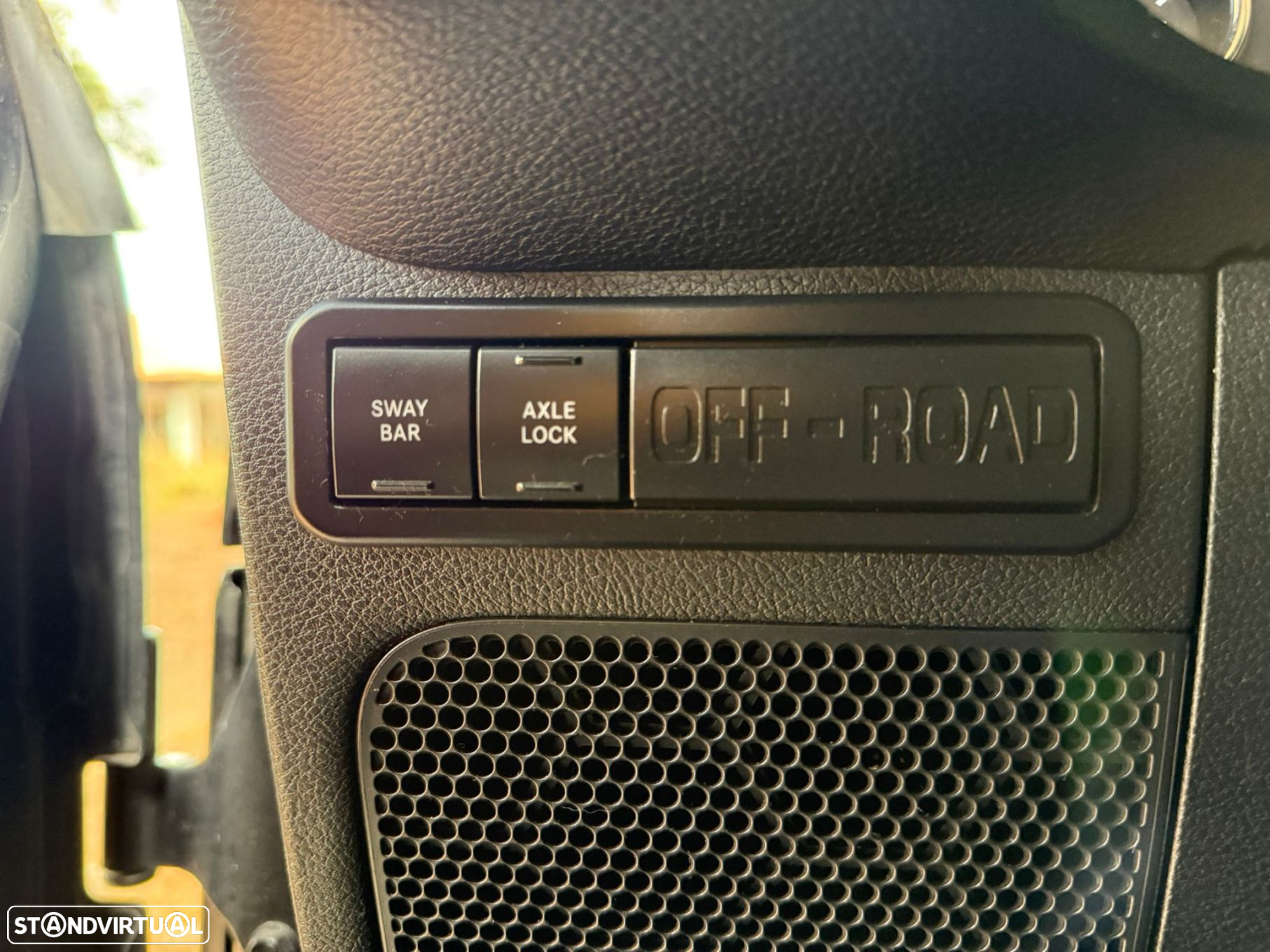 Jeep Wrangler - 16