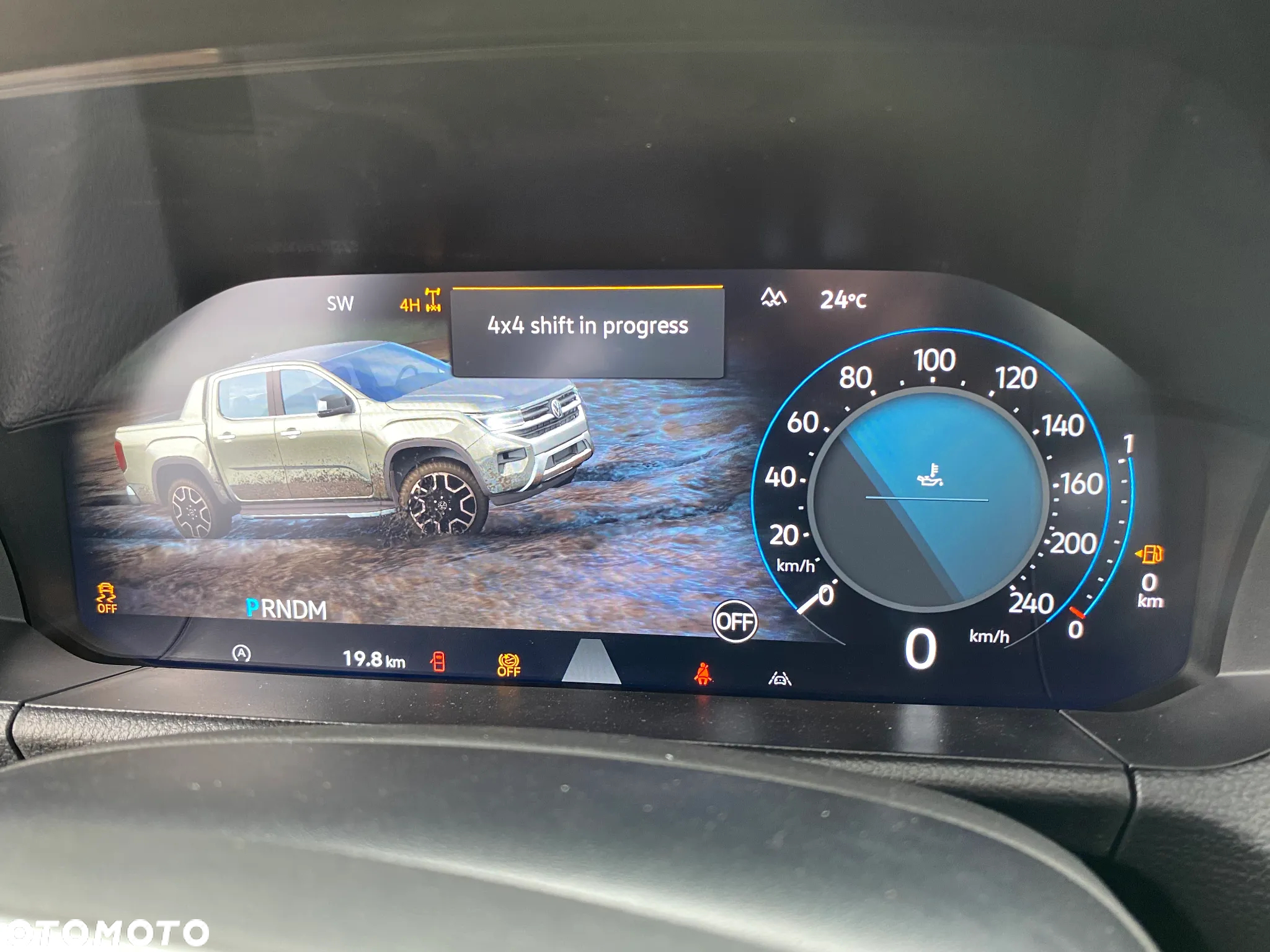 Volkswagen Amarok - 14