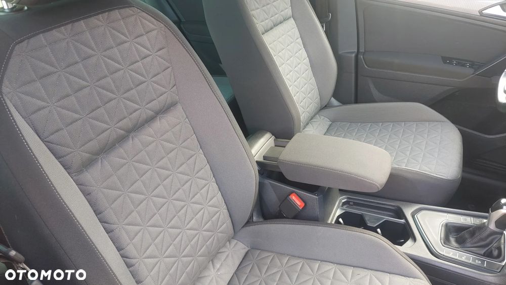 Volkswagen Tiguan - 31