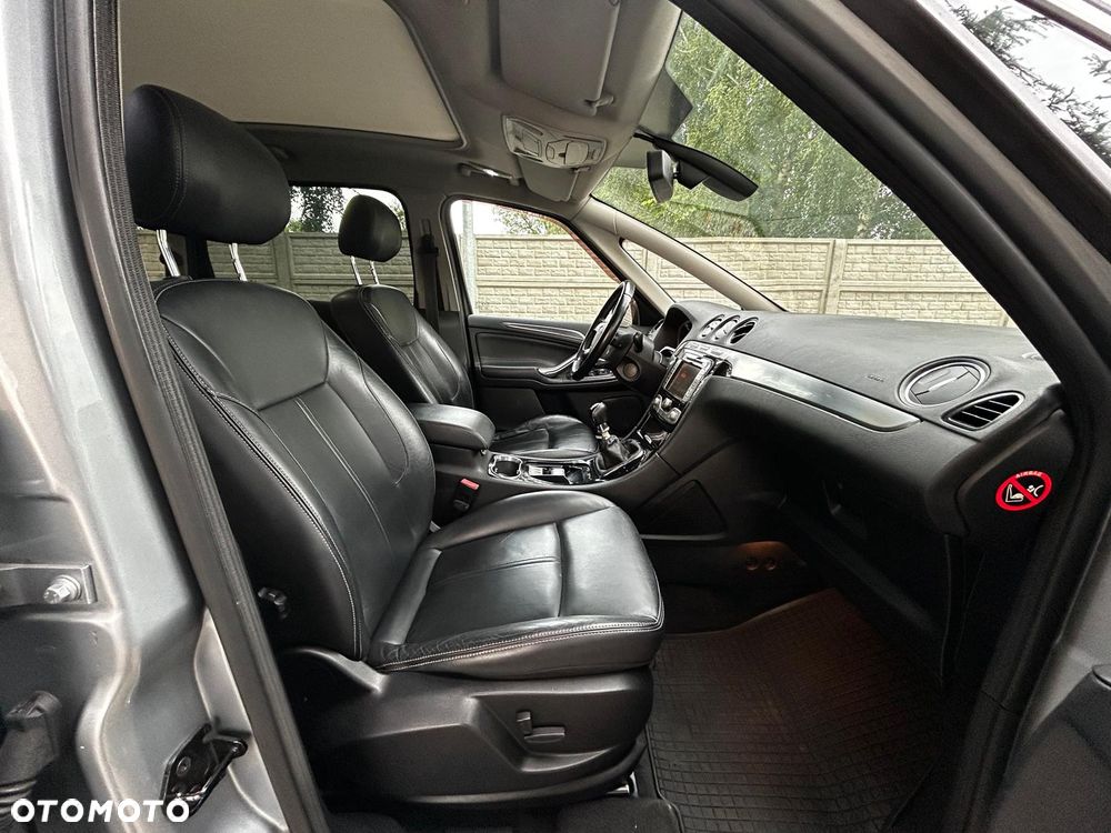 Ford S-Max 2.0 TDCi DPF Titanium X - 26