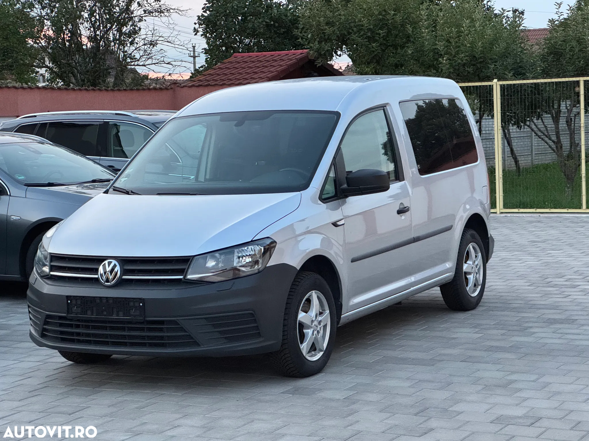Volkswagen Caddy 2.0 TDI (5-Si.) - 5