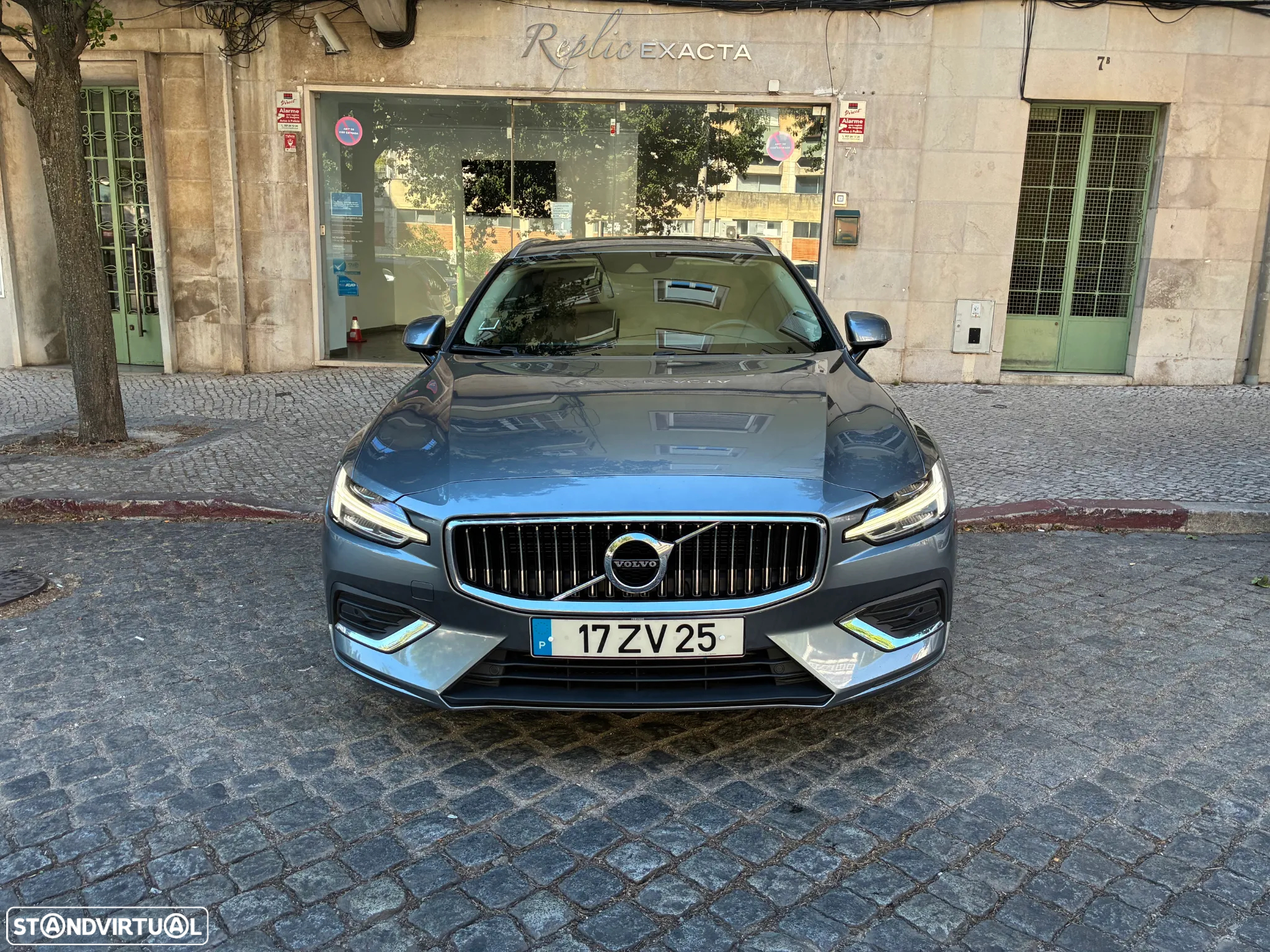 Volvo V60 2.0 D4 Inscription Geartronic - 4