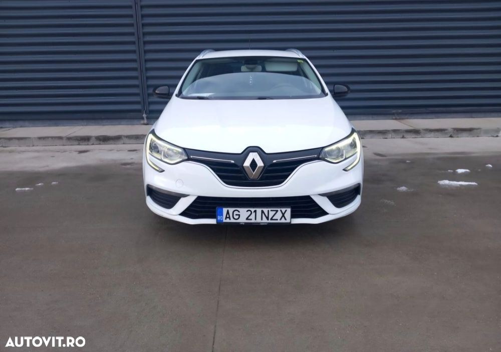 Renault Megane TCe 140 GPF EDC Techno - 8