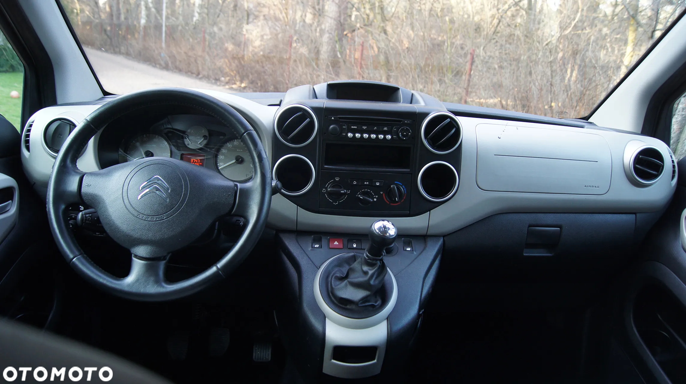Citroën Berlingo Multispace HDi 115 FAP Selection - 14