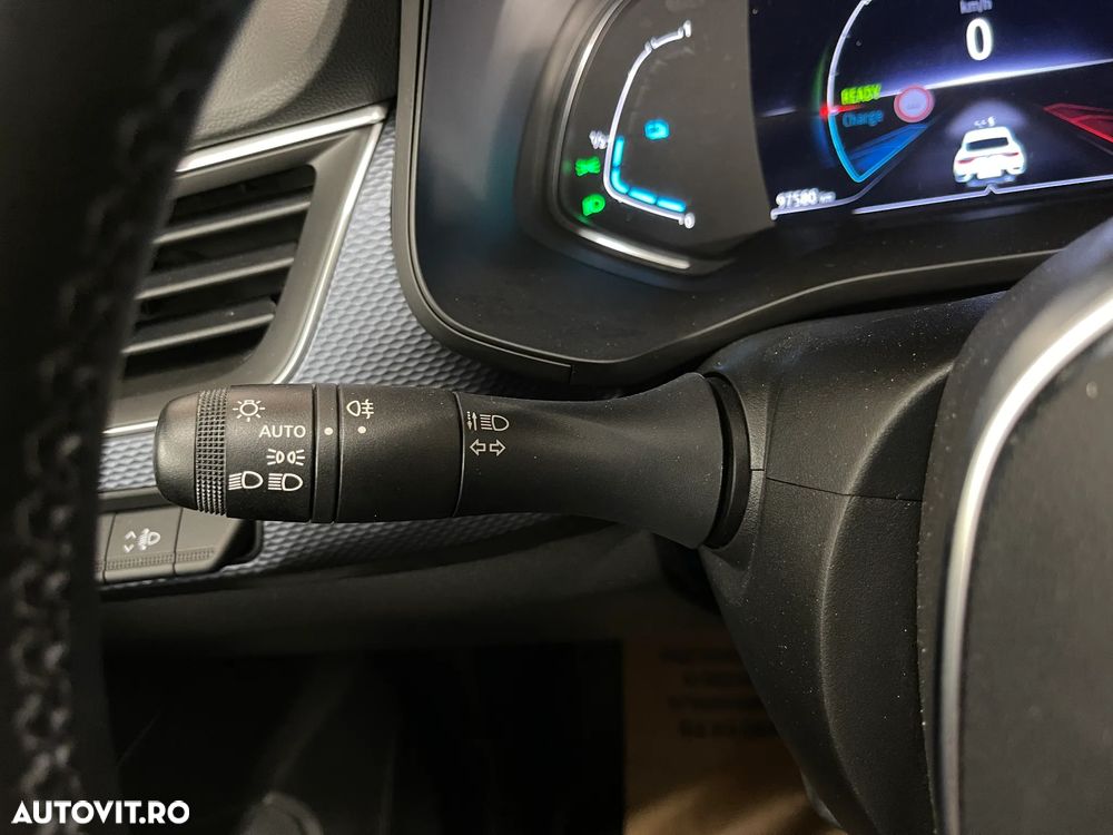 Renault Arkana E-TECH 145 Equilibre - 23