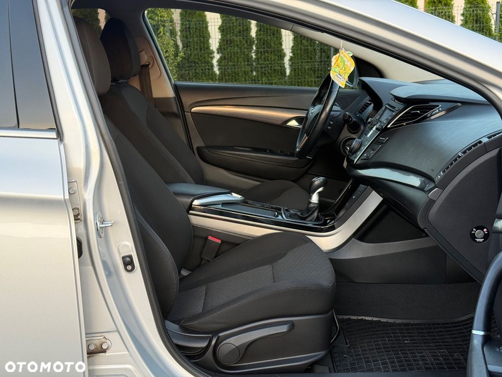 Hyundai i40 2.0 GDI Comfort + - 12