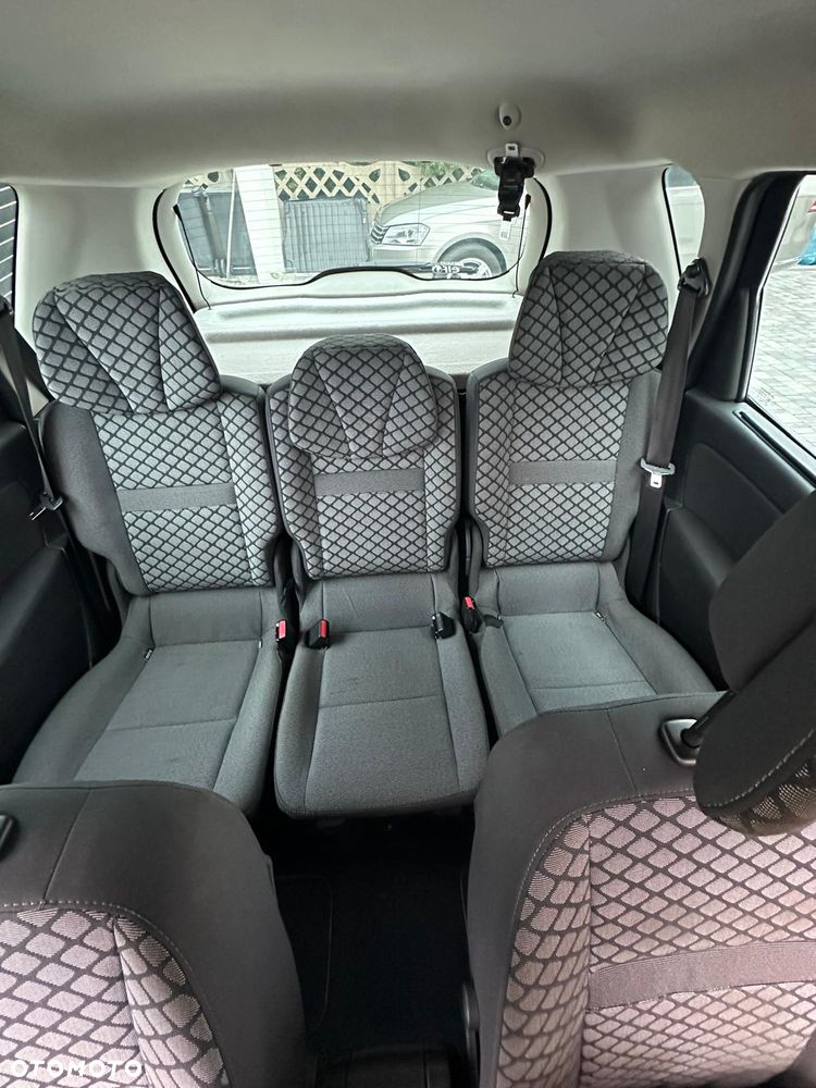 Renault Scenic - 18